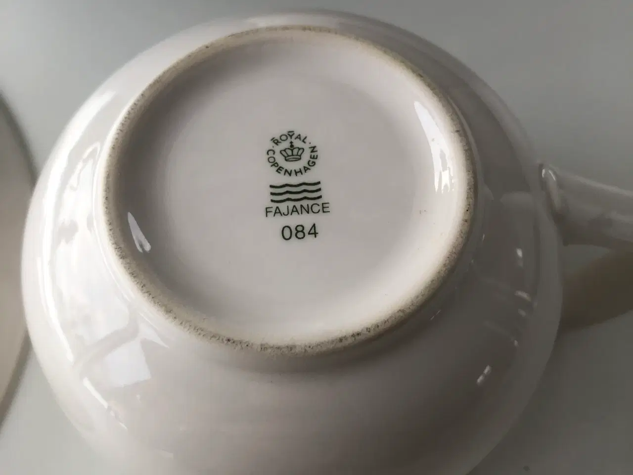 Billede 3 - Royal Copenhagen fajance nr. 704 & 084 1. sor.