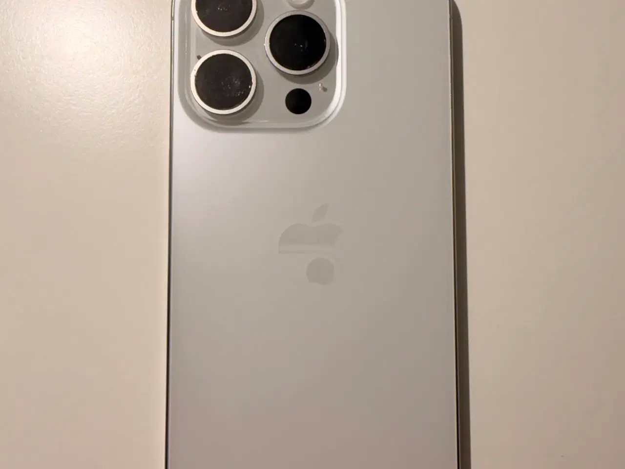 Billede 1 - iPhone 15 Pro – 128 GB – Meget pæn stand