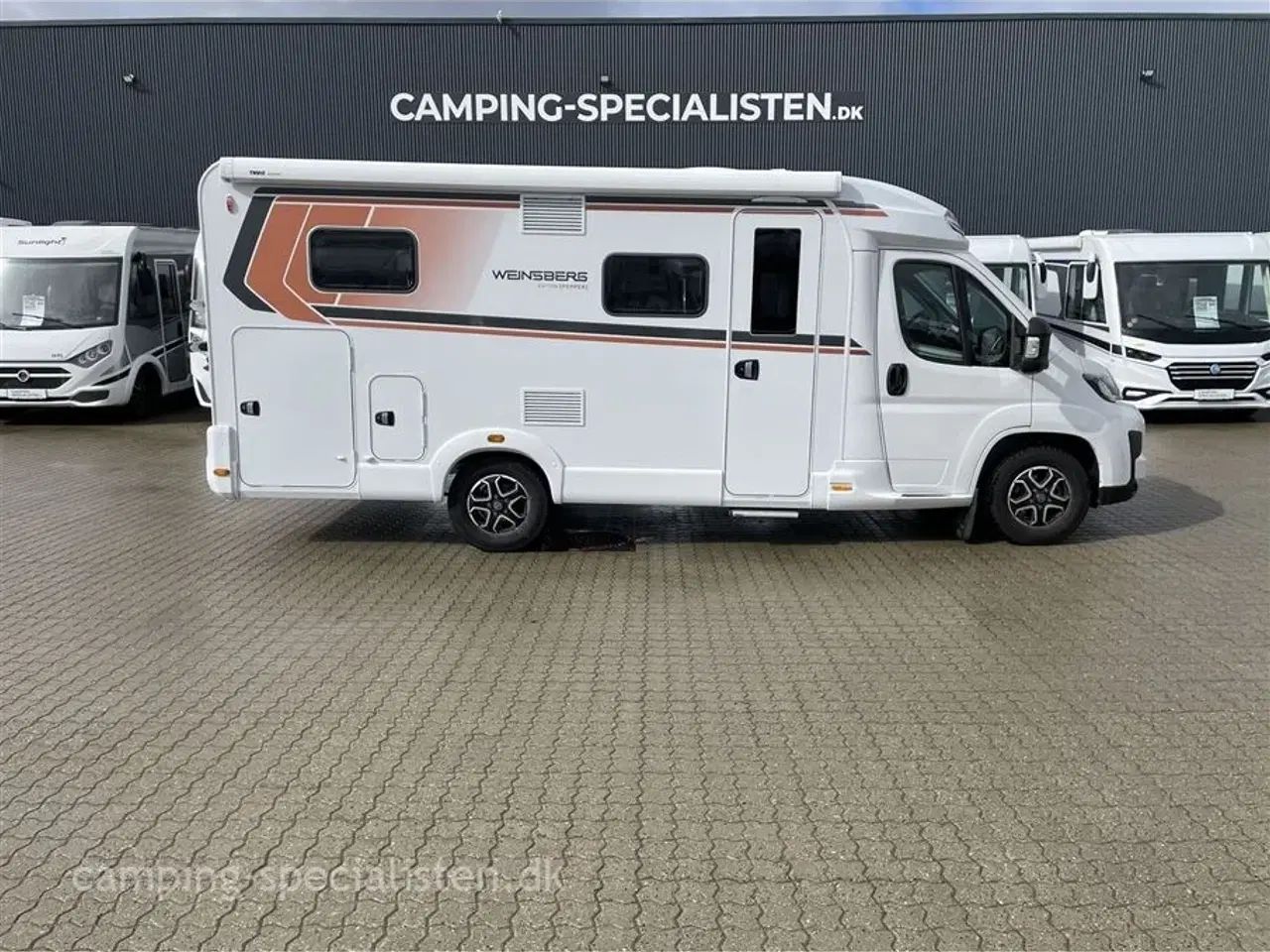 Billede 1 - 2025 - Weinsberg CaraCompact 600 MEG   Så god som ny - med masser af udstyr - Weinsberg Pepper 600 MEG 2025 - Kan nu opleves hos Camping-Specialisten i Silkeborg