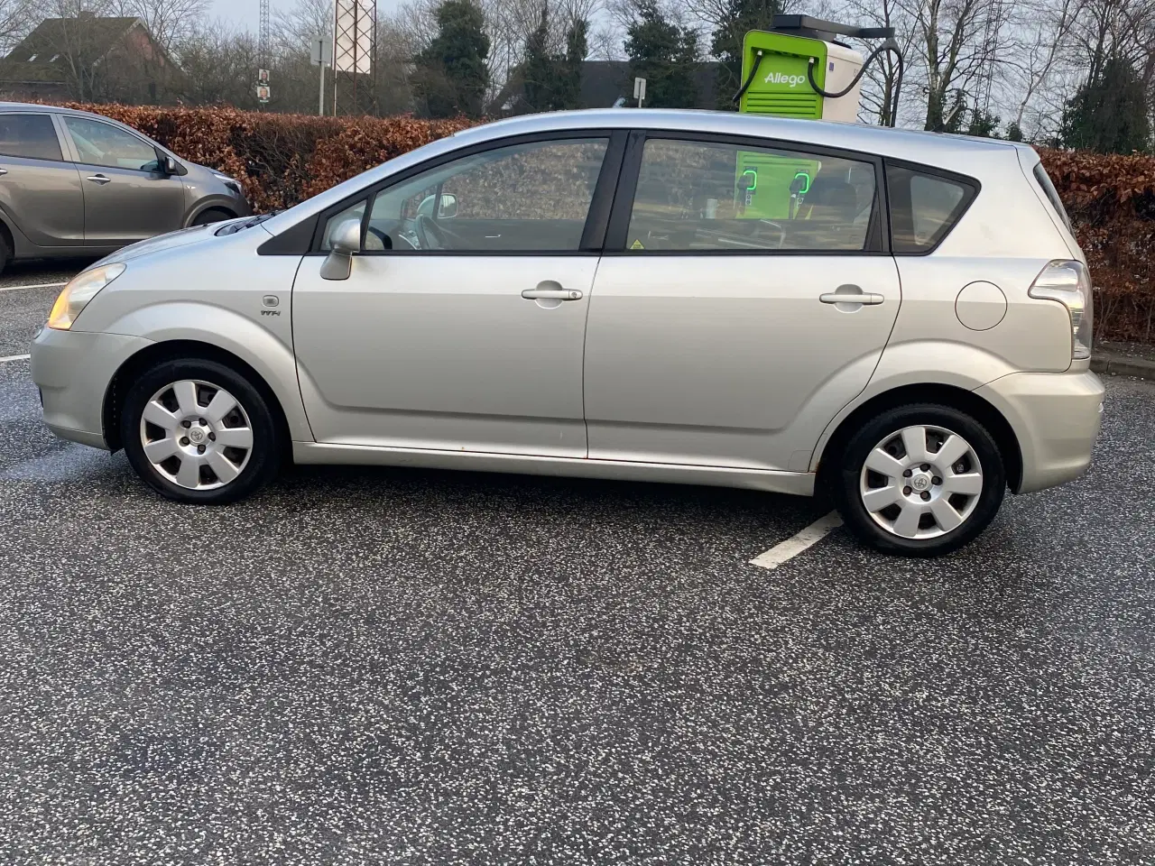 Billede 3 - Toyota corolla verso 1.6 Benzin sjælden model