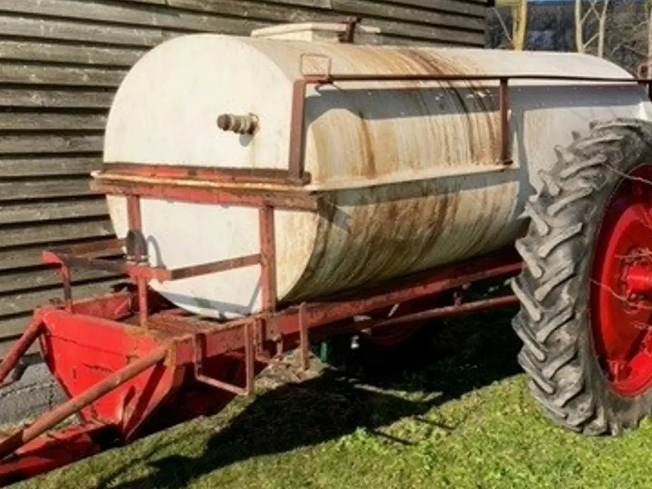 Billede 1 - - - - 3600 liter