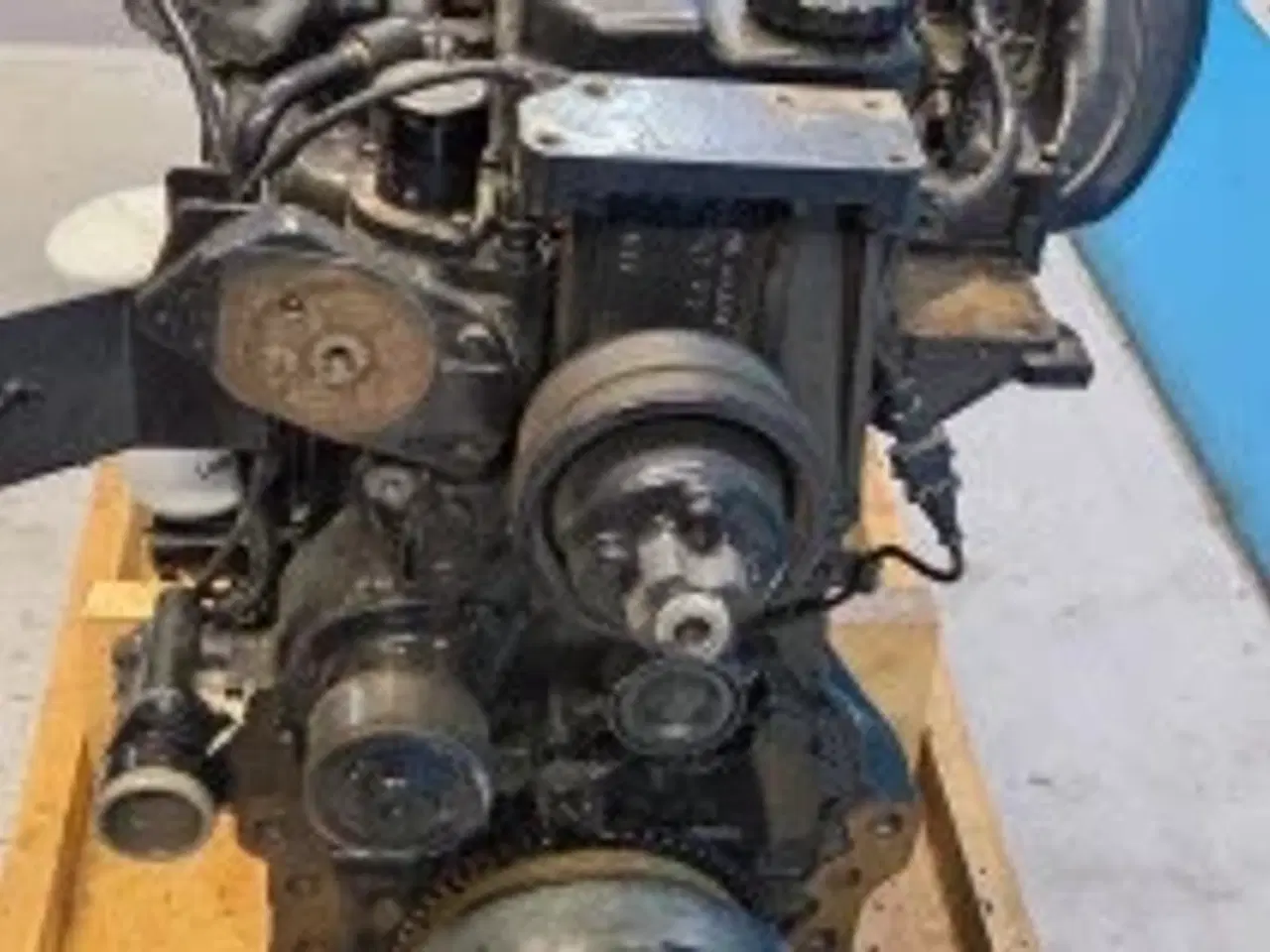 Billede 13 - Iveco F4DE0684B*D Motor