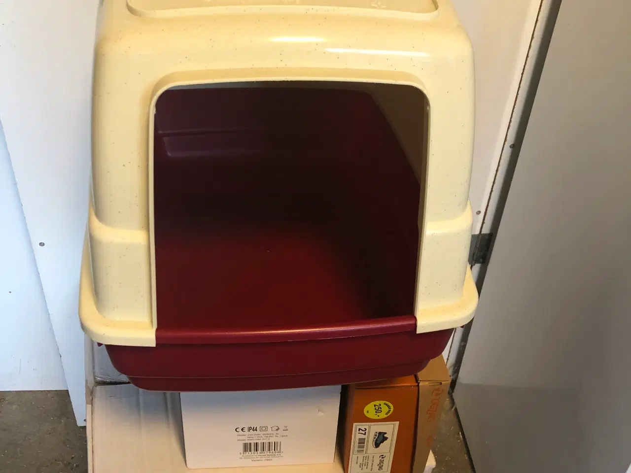 Billede 1 - Kattetoilet nyt