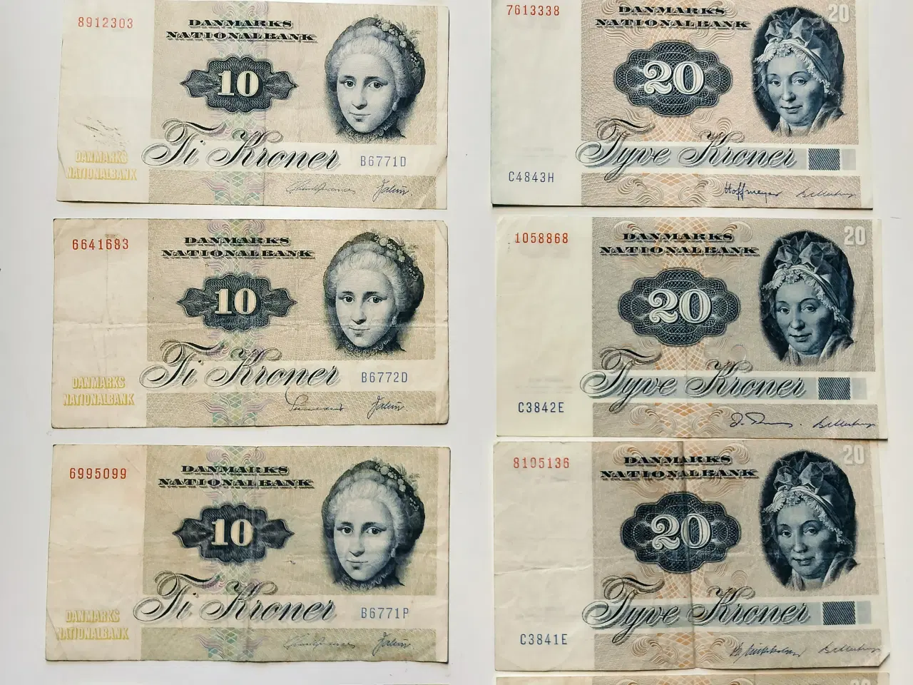 Billede 1 - 10 og 20 kroner sedler serie 1972