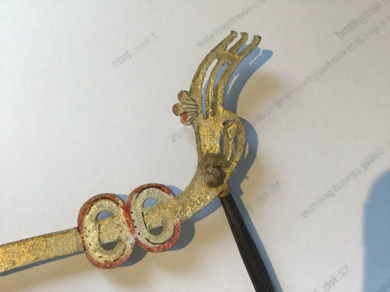 Billede 4 - Asiatisk Skyggeteaterdukke dateret år 1890