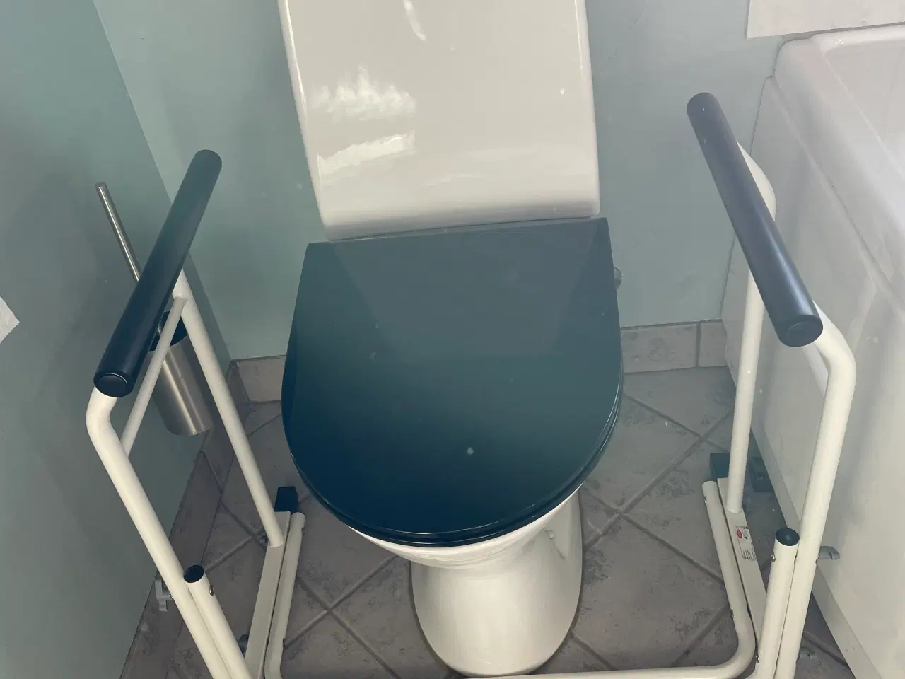 Billede 1 - Toiletstøtte