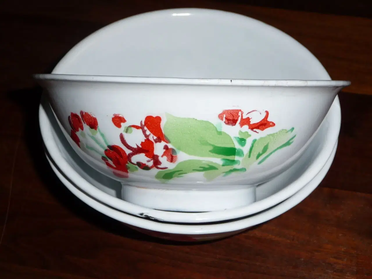 Billede 3 - 3 skåle med emslje, lavet i kina