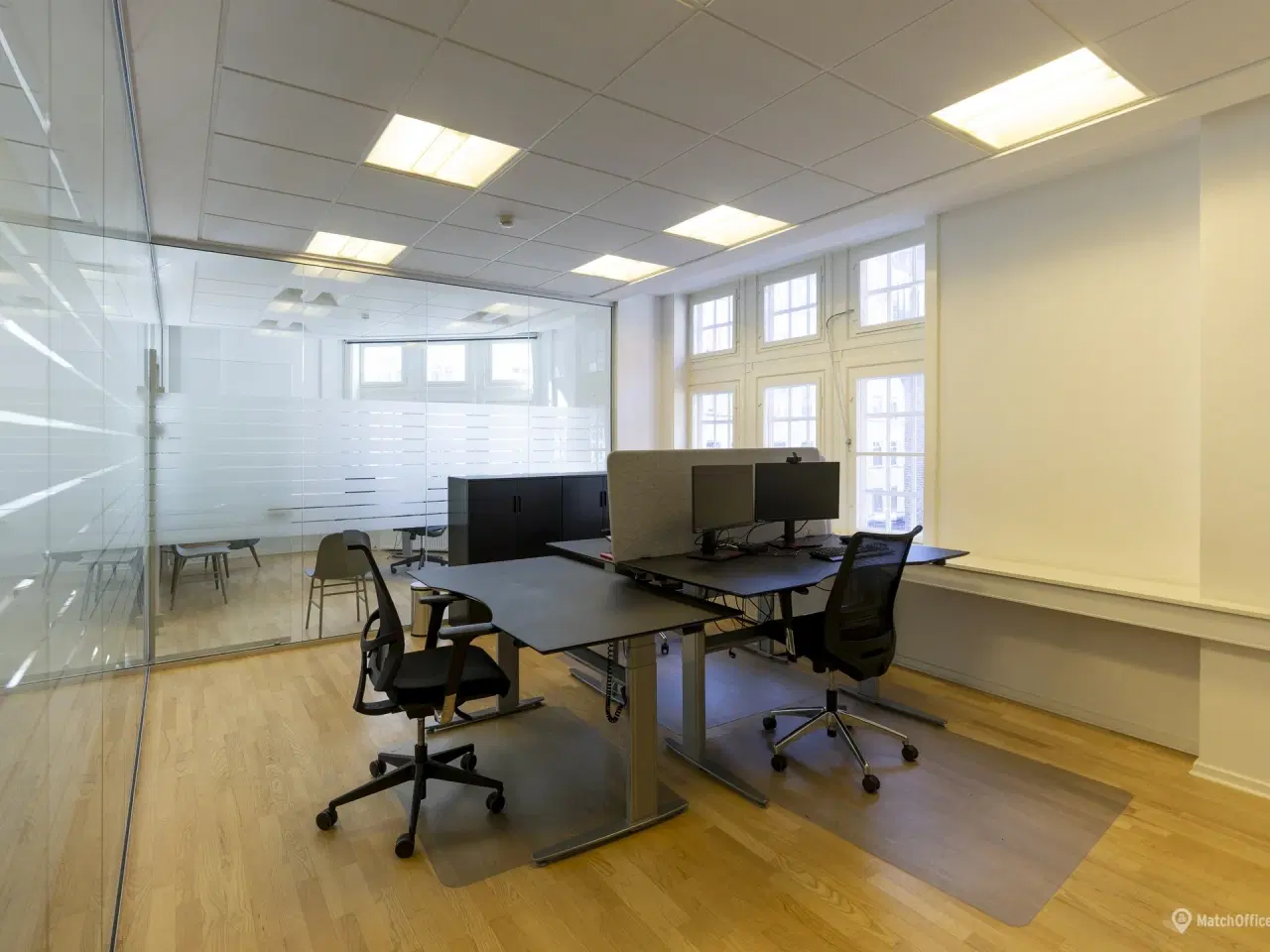 Billede 9 - Eksklusivt kontormiljø i ikonisk ejendom med fælles kantine - lige ved Kongens Have