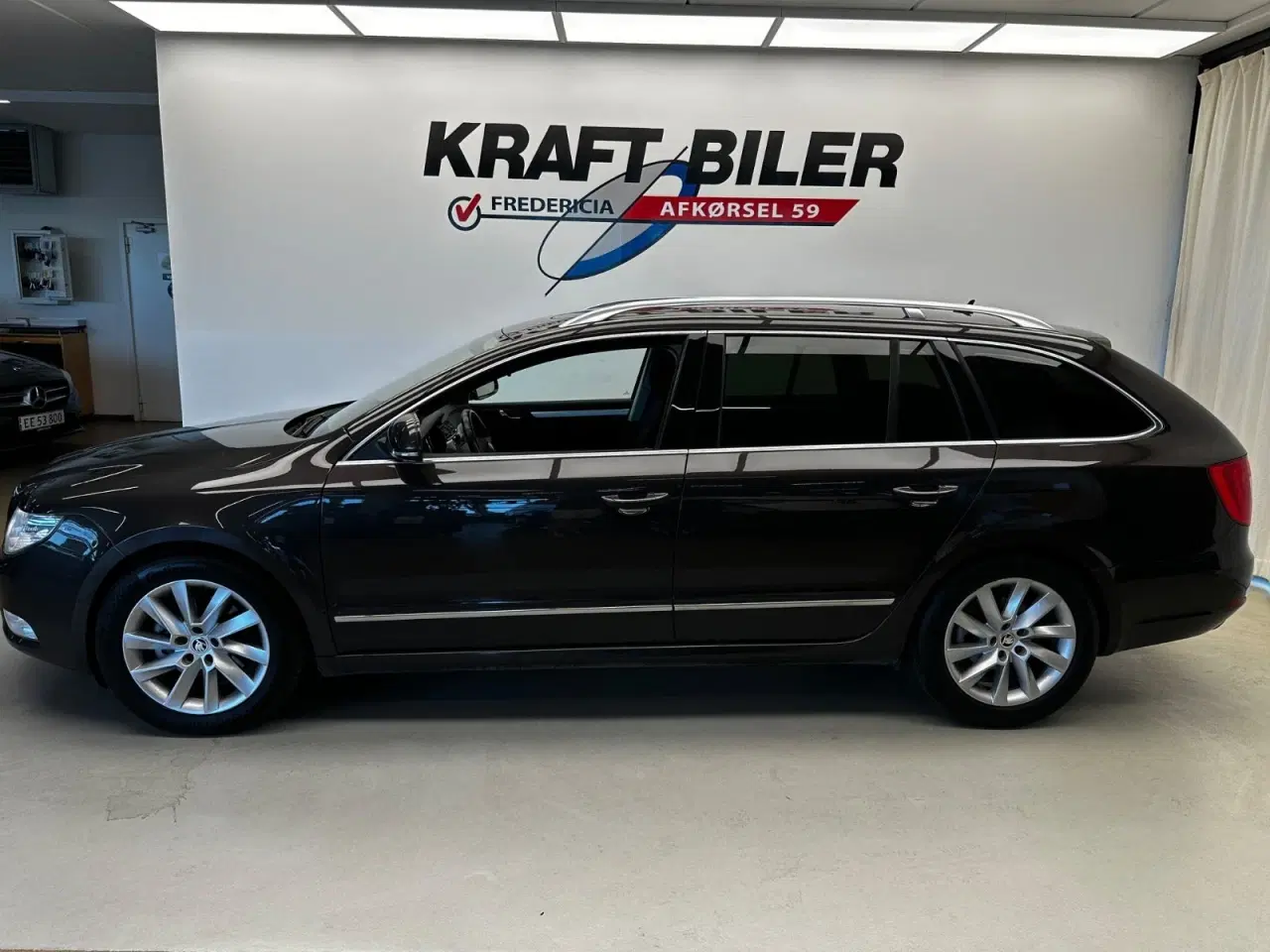 Billede 2 - Skoda Superb 2,0 TDi 170 Comfort Combi