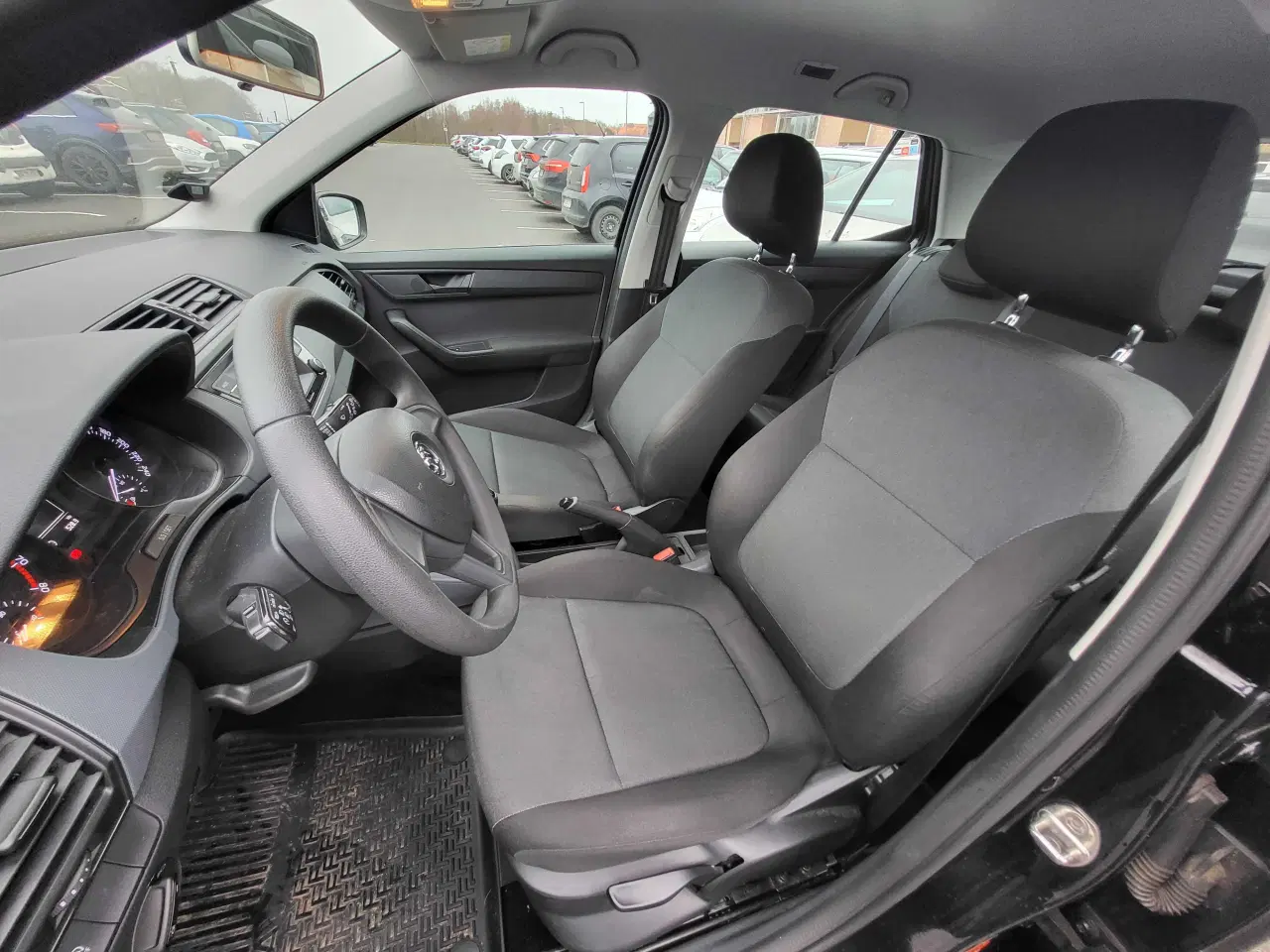 Billede 9 - Skoda Fabia Lavt Kilometertal