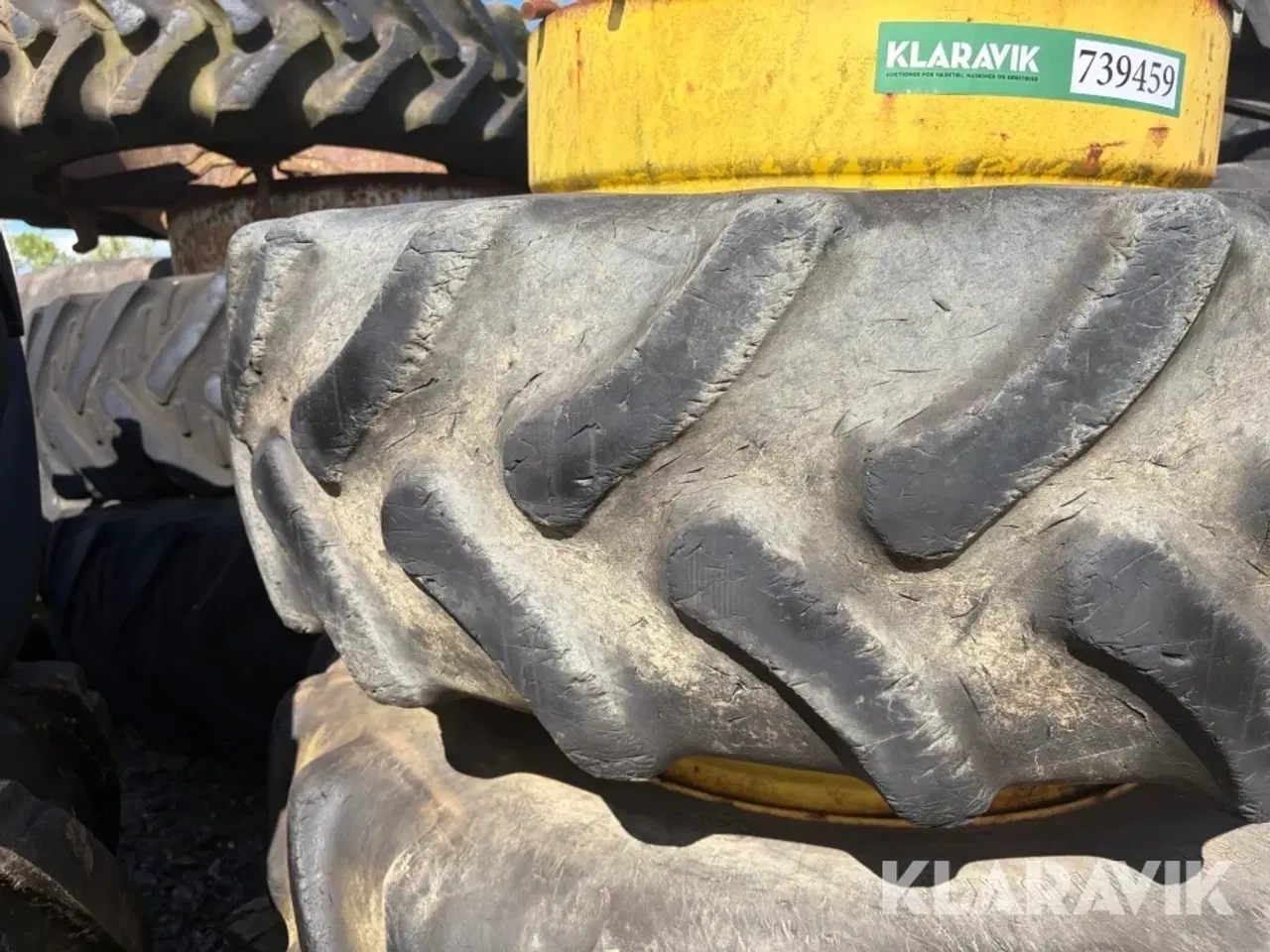 Billede 4 - Tvillingehjul Firestone 380/85R28 2 styk med spænder