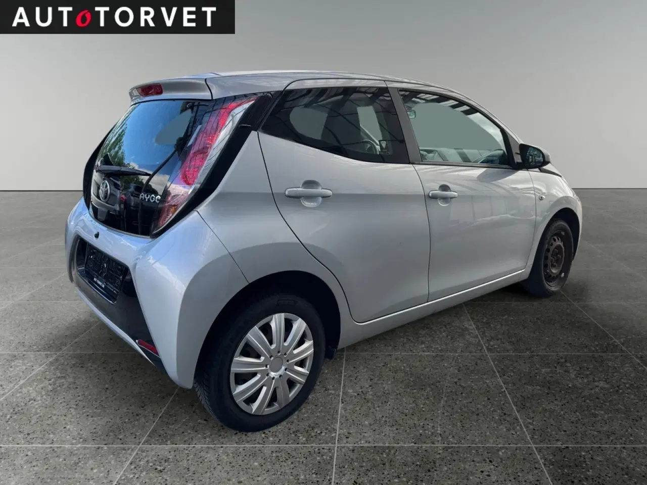 Billede 3 - Toyota Aygo 1,0 VVT-i x-play x-touch
