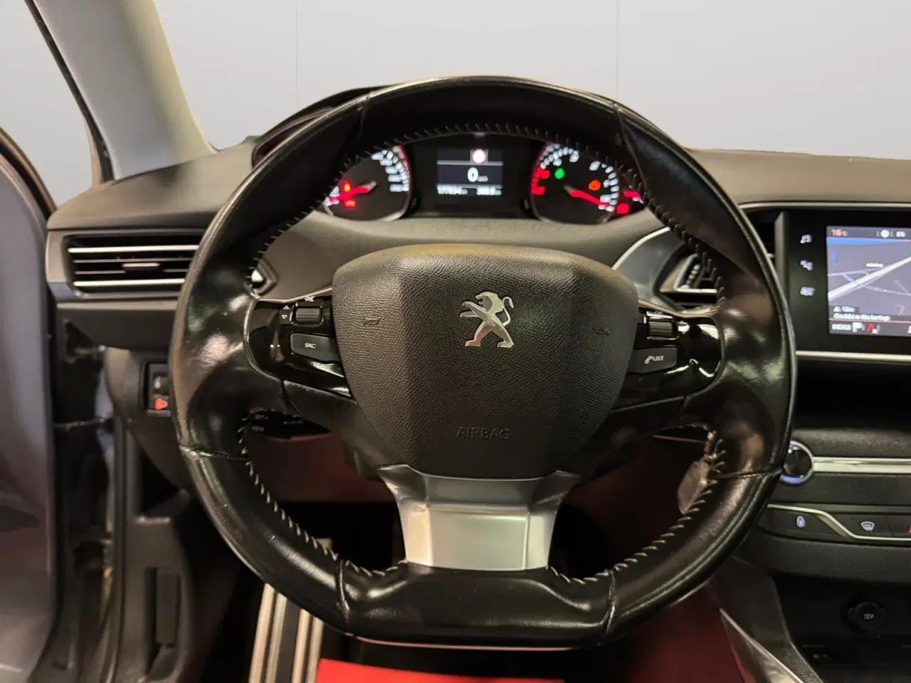 Billede 6 - Peugeot 308 1,5 BlueHDi 130 Selection Sky SW