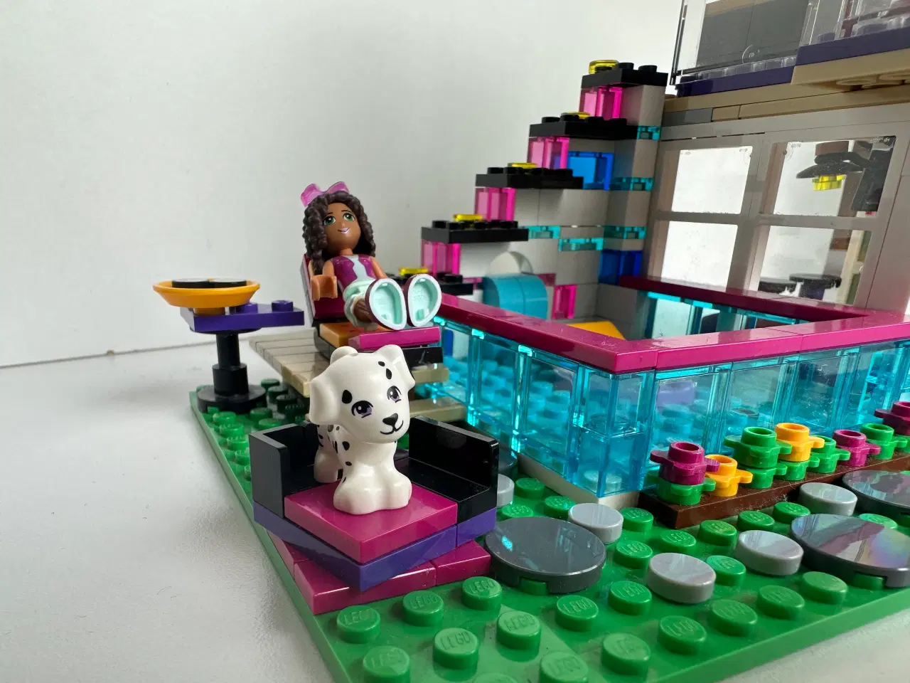 Billede 9 - Lego friends - Livis popstjernehus 41135