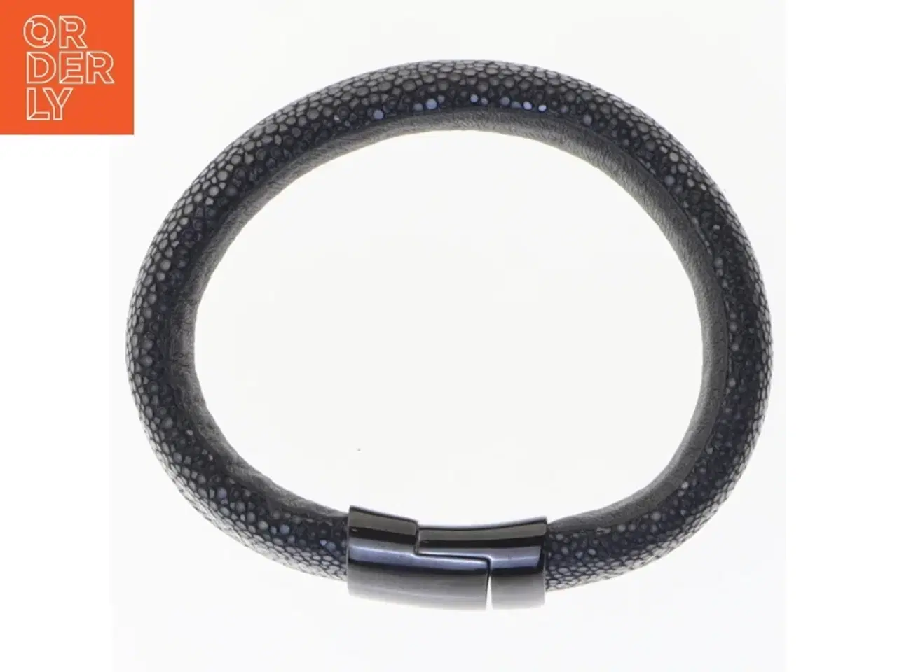 Billede 2 - Sort armbånd med spænde (str. Ø 6 cm)