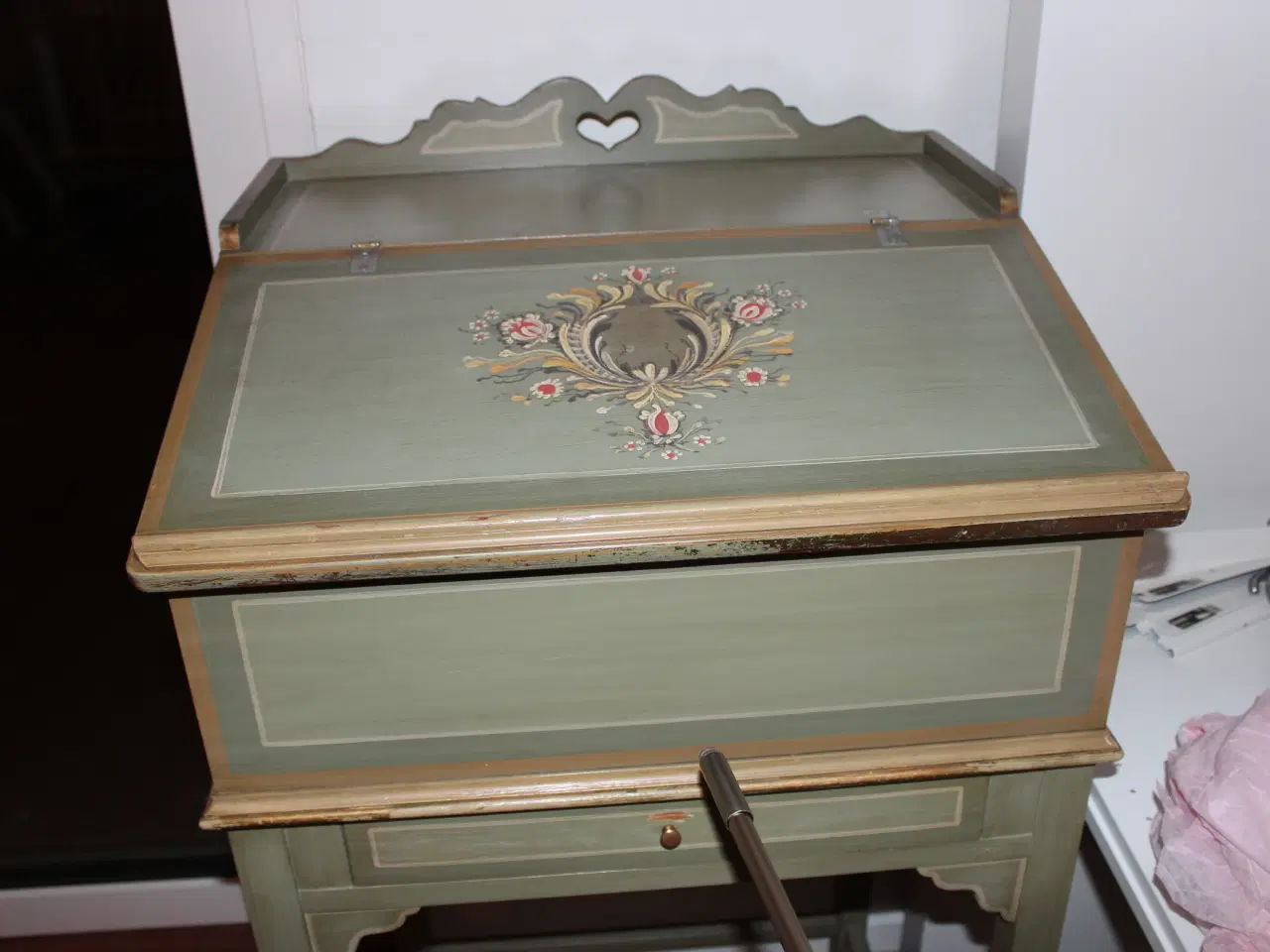 Billede 2 - Skrivepult