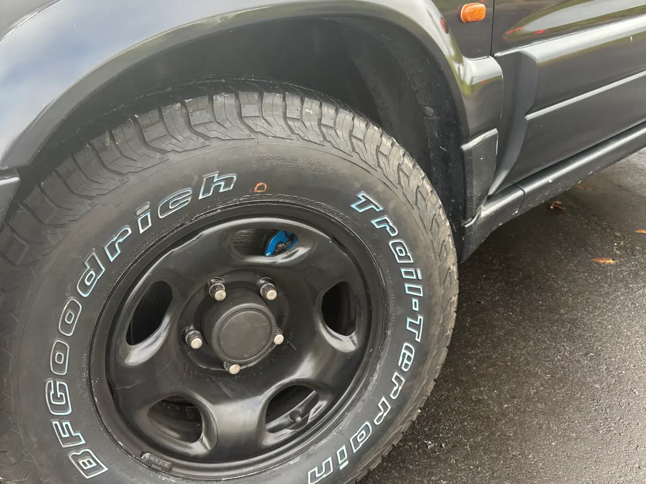 Billede 3 - Suzuki Grand Vitara, Benzin, 4x4 2,0 Sort