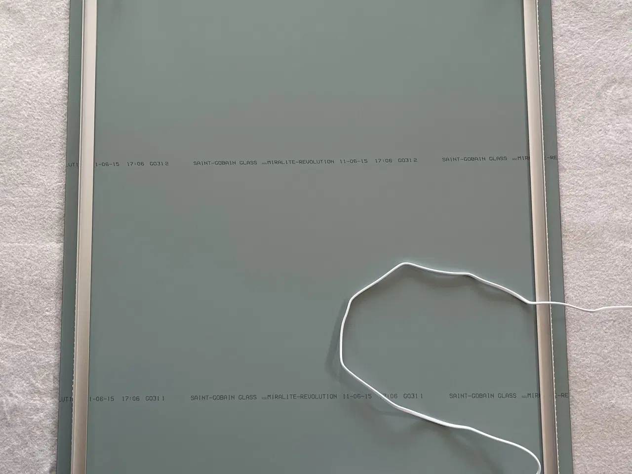 Billede 2 -  SAINT GOBAIN SPEJL med LED lys