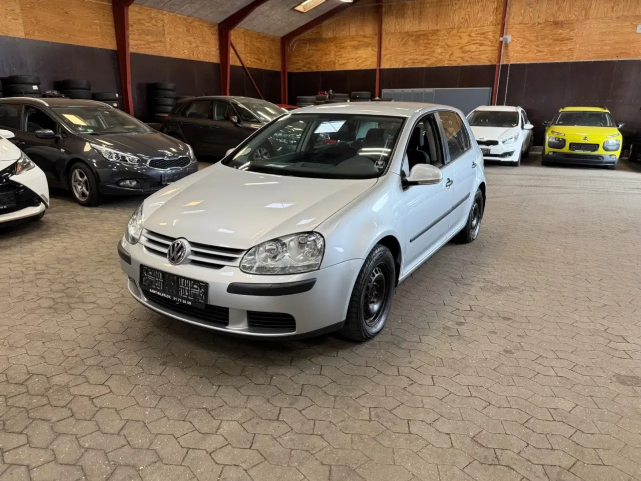 Billede 1 - VW Golf V 1,6 FSi Trendline