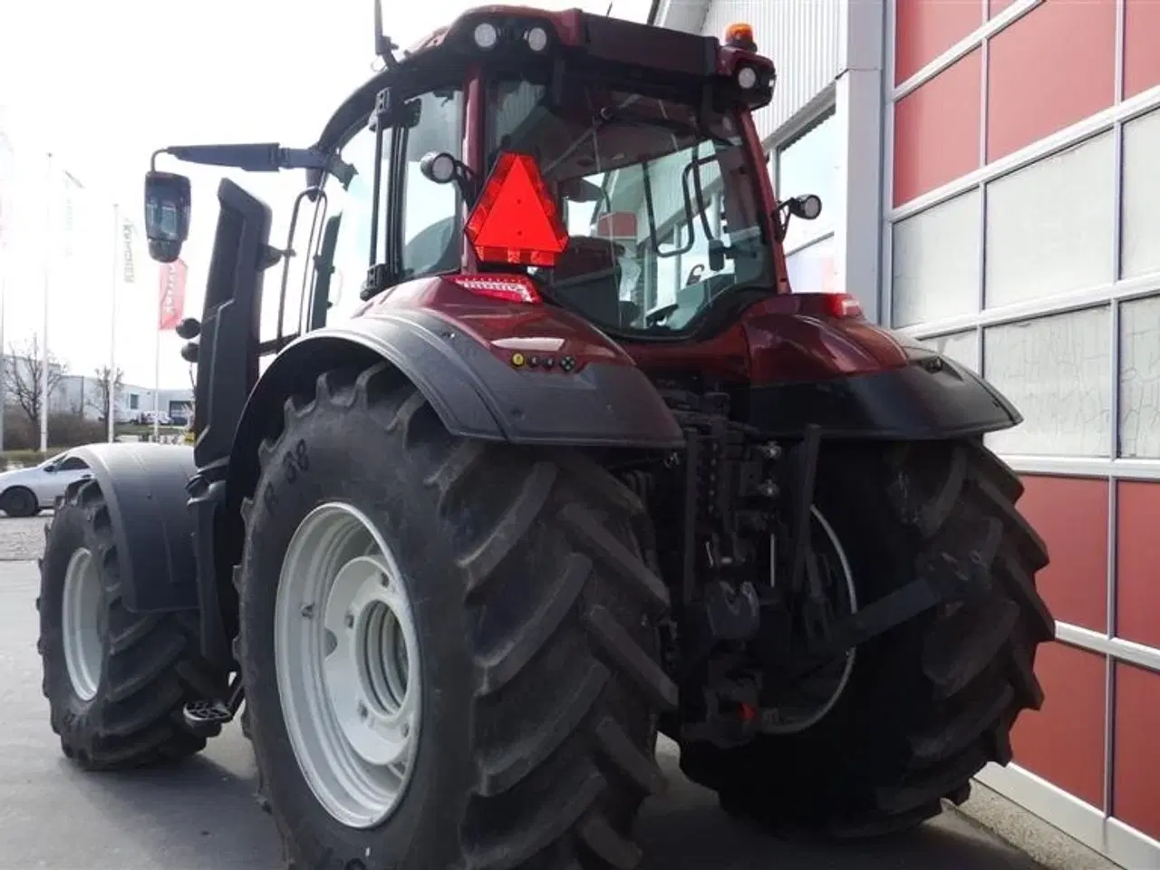 Billede 4 - Valtra T235 Direct Også en på lager med front Pto