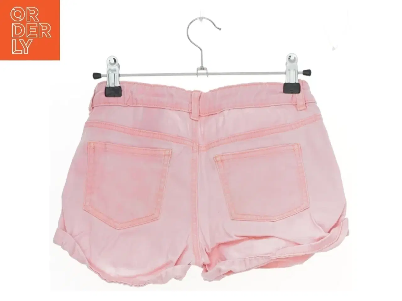 Billede 2 - Lyserøde shorts fra H&M (str. 146)