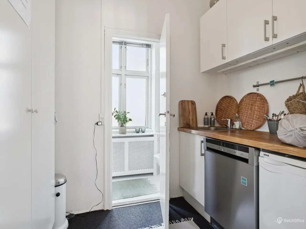 Billede 5 - Moderne kontor midt i Hellerup.