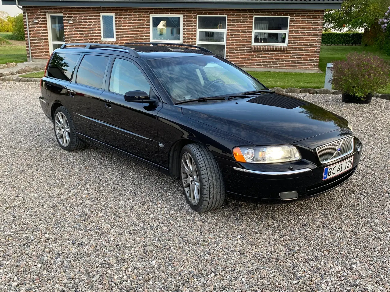 Billede 1 - Volvo V70 T5