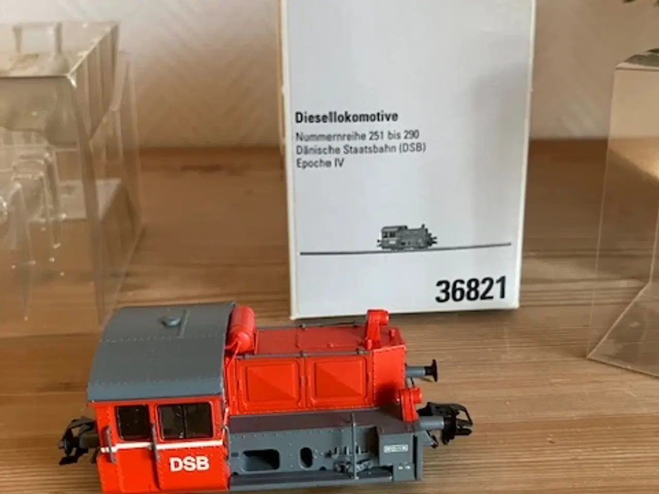 Billede 1 - Marklin 36821 DSB køf 251/290 Diesel lok. H0 Let b