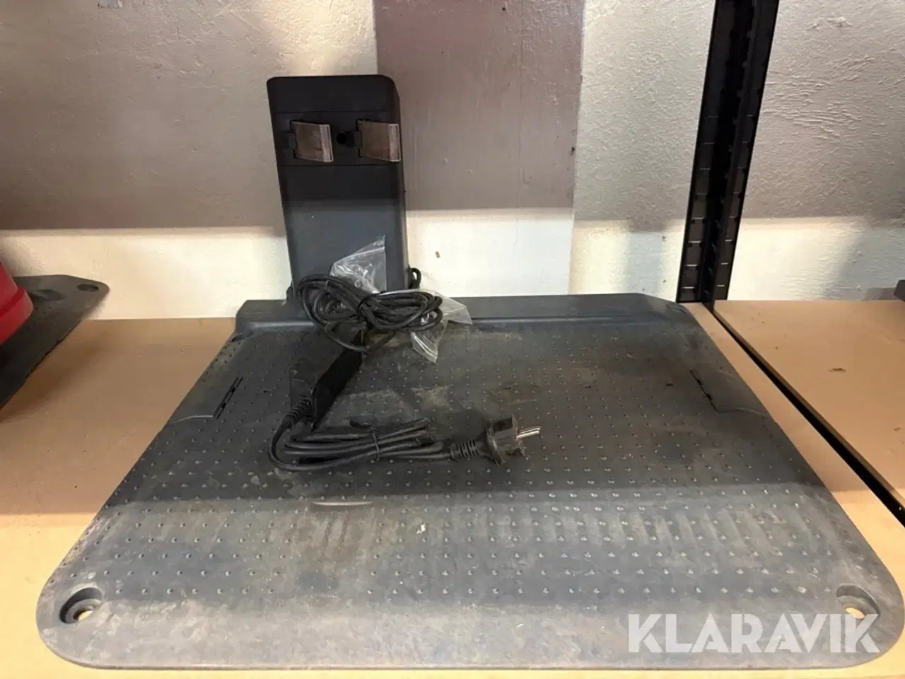 Billede 9 - RobotGræsslåmaskine med garage AL-KO Robolinho 450 W