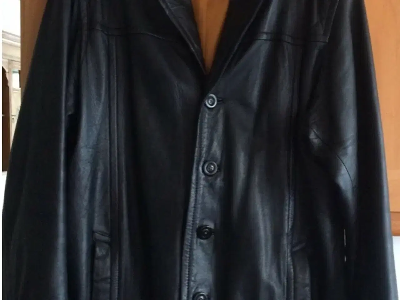 Billede 1 - Sort skind Jakke, str. XXL