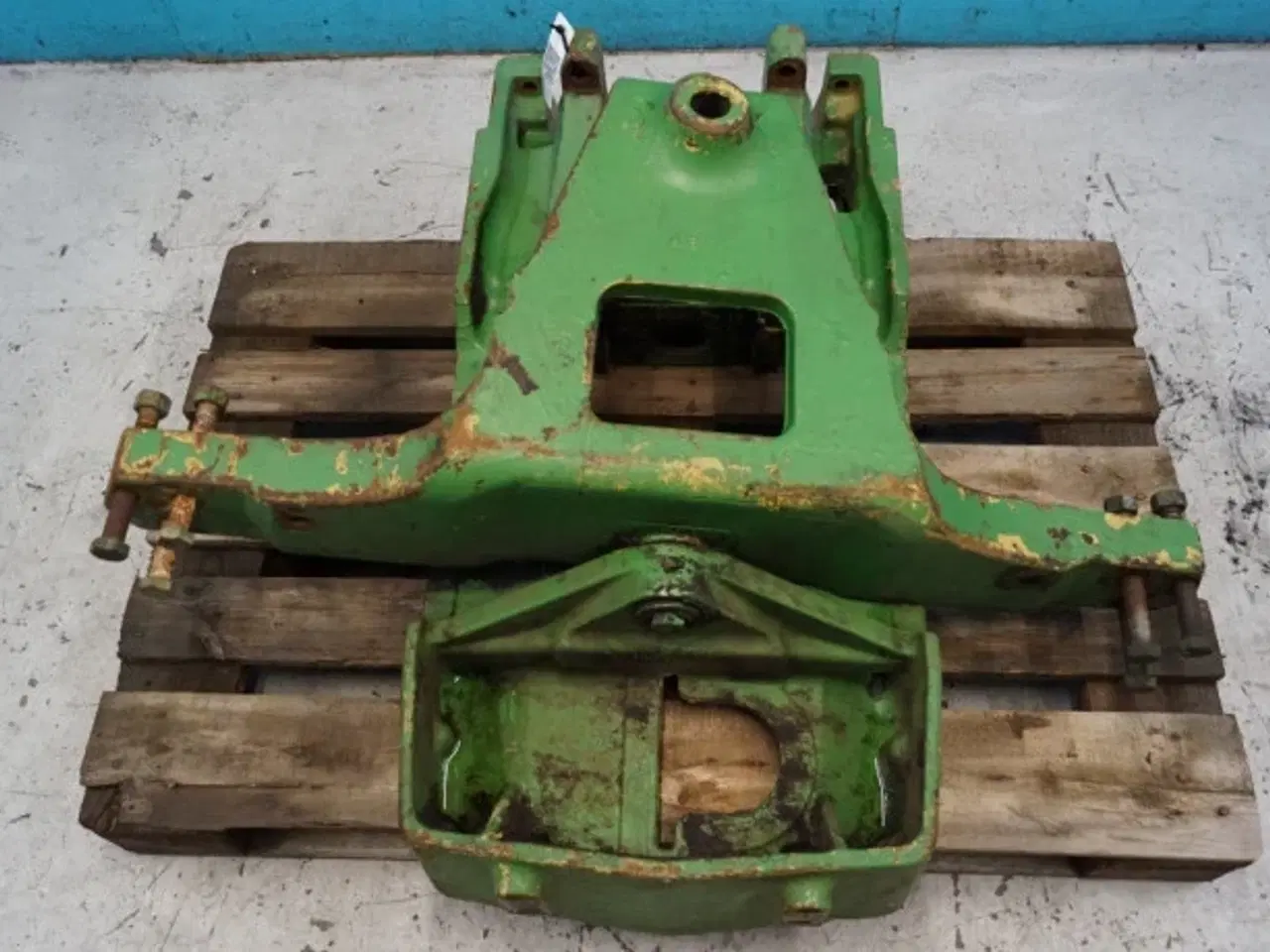 Billede 8 - John Deere 3040 Foraksel