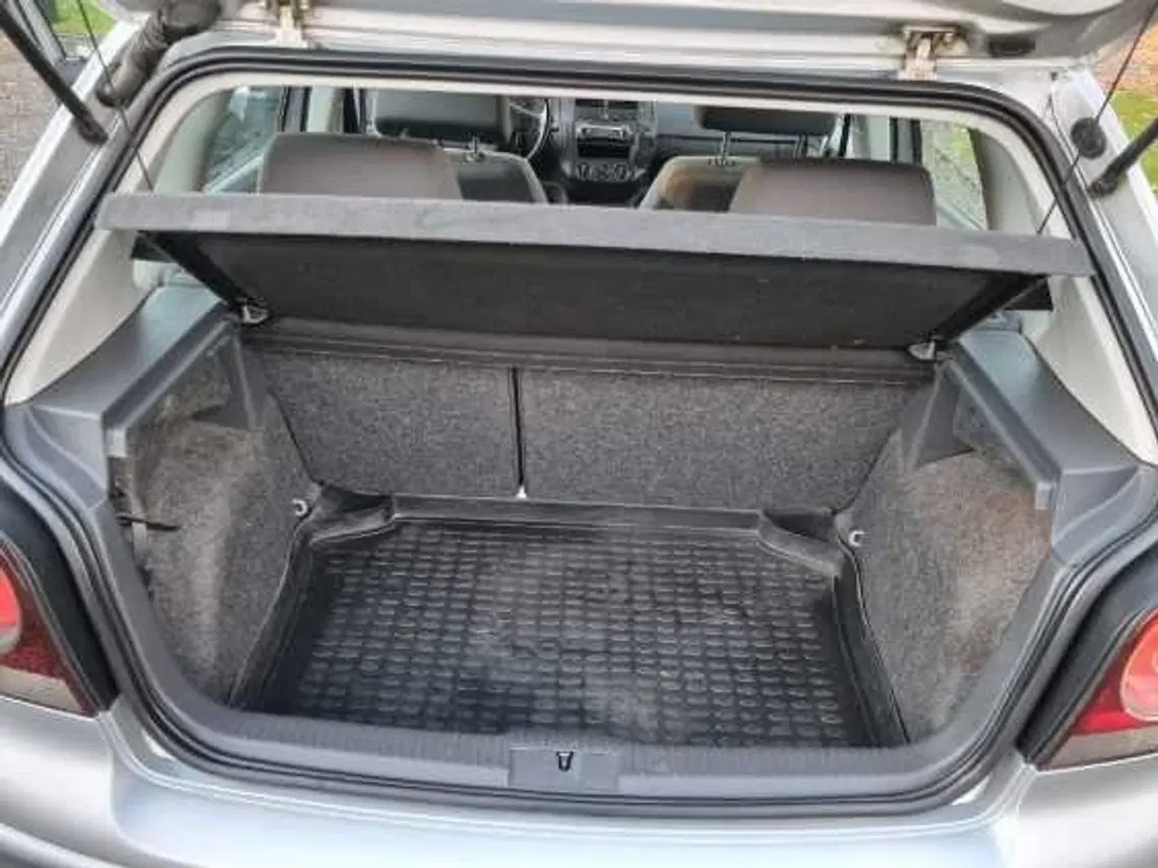 Billede 6 - Polo 1,4 årgang 2007