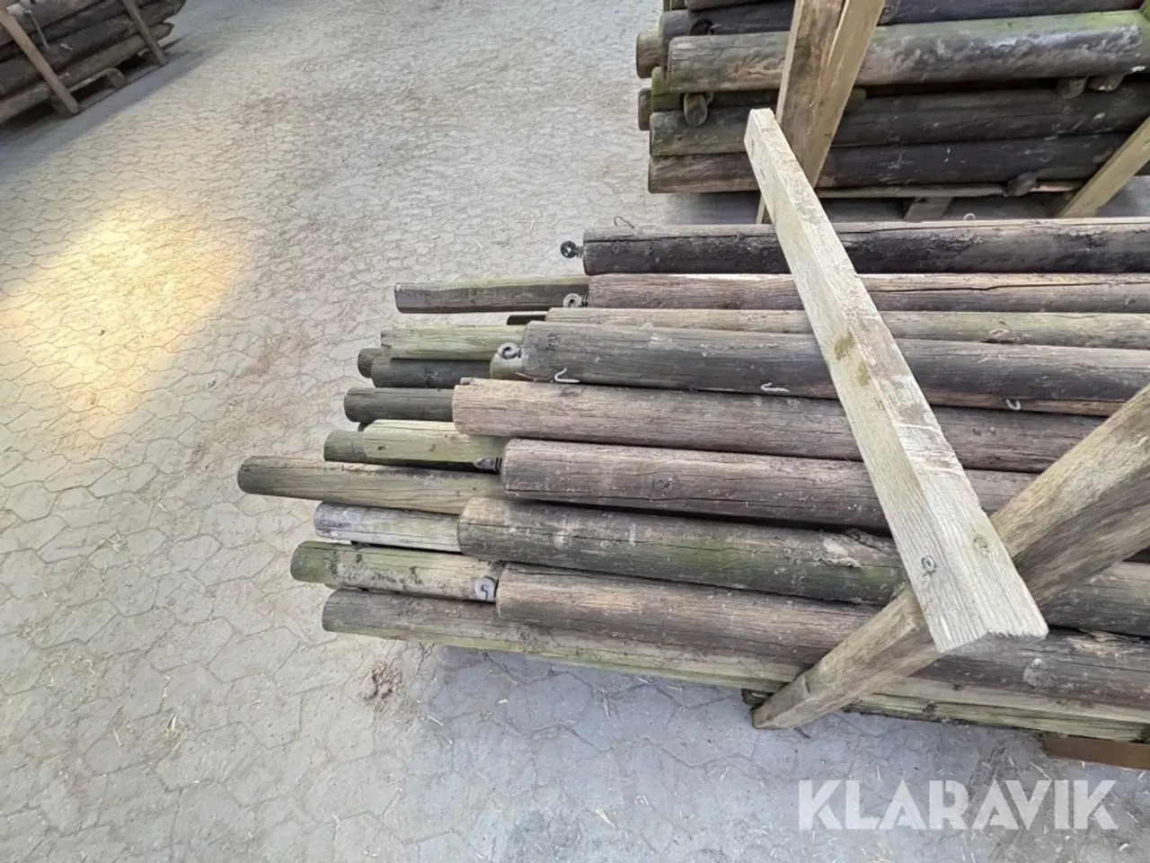 Billede 7 - Stolper assorteret 70 styk