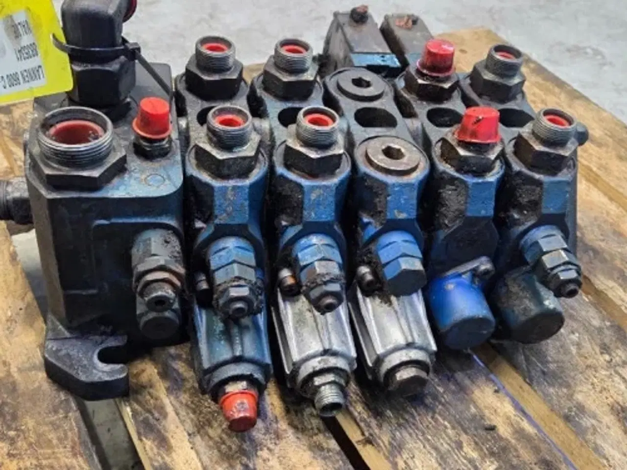Billede 15 - Lannen 8600C Hydraulikventil 8835341
