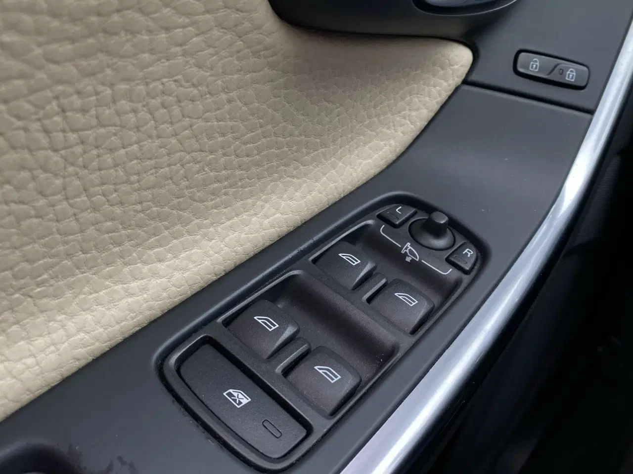Billede 21 - Volvo V60 1,6 T4 Summum Powershift 180HK Stc 6g Aut.