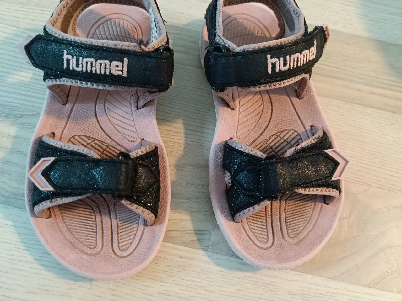 Billede 1 - Hummel sandal str 26