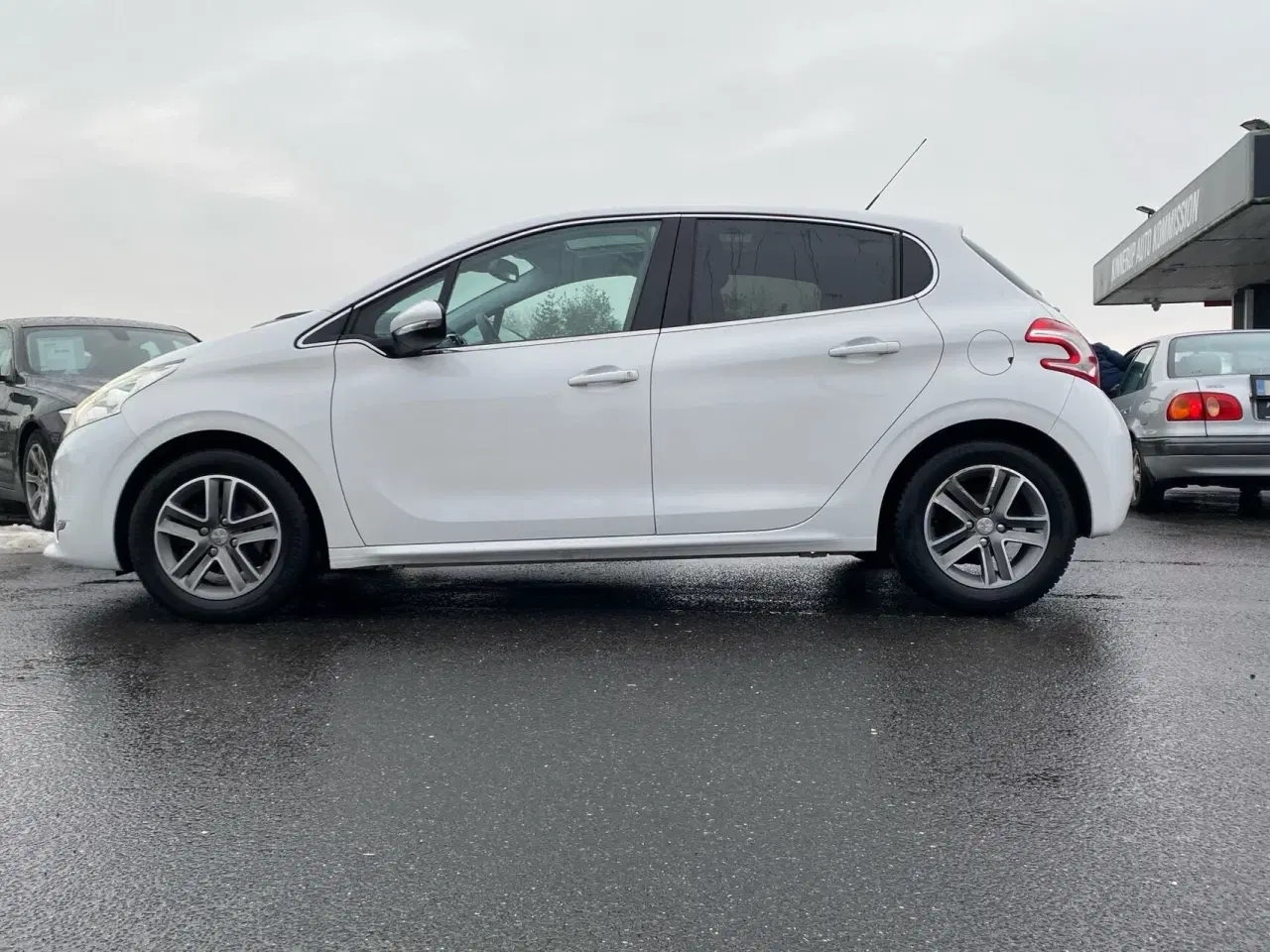 Billede 5 - Peugeot 208 1,2 VTi Allure 82HK 5d