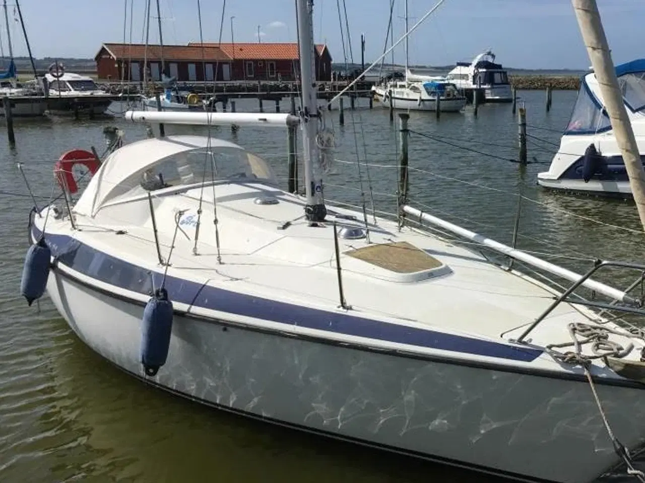 Billede 1 - Maxi 84 Ferieklargjort med nye sejl m.m.