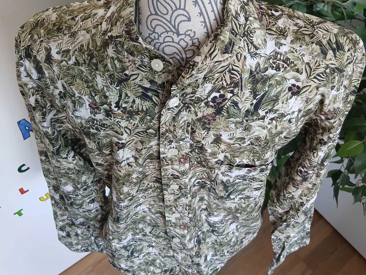 Billede 2 - Skjorte. Eton. 15¾ / 40