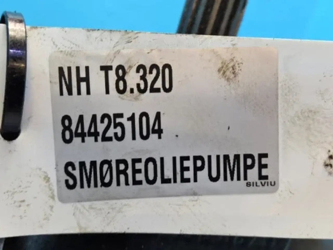 Billede 8 - New Holland T8.320  Smøreoliepumpe 84425104