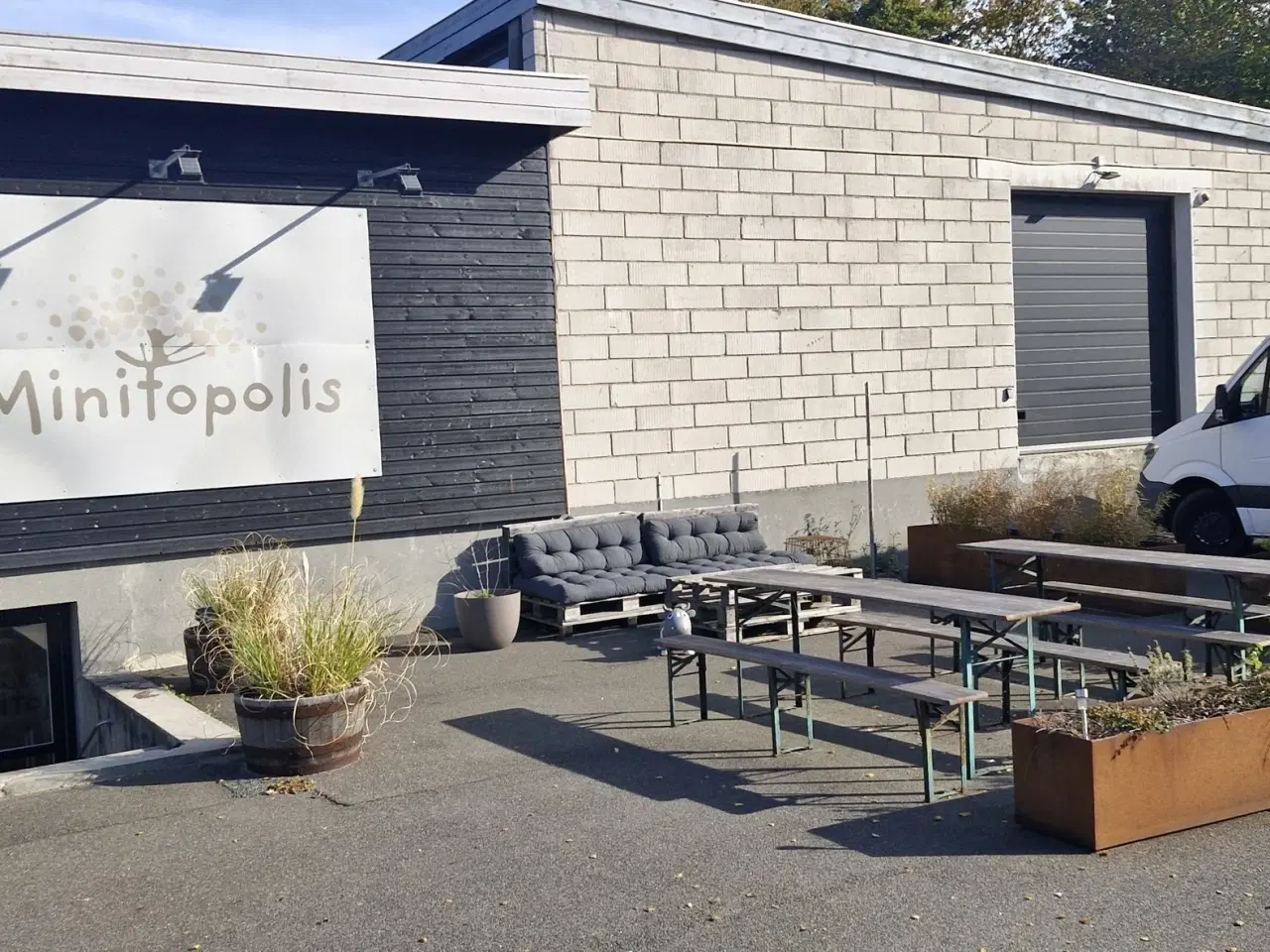 Billede 2 - Regulært flot butikslokale. Butik. Showroom. Kontor. Lager. Værksted og lign