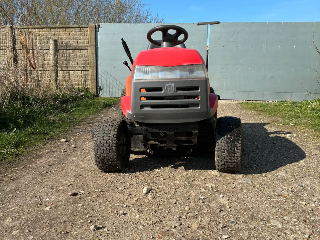 Billede 1 - Husqvarna yth135 havetraktor