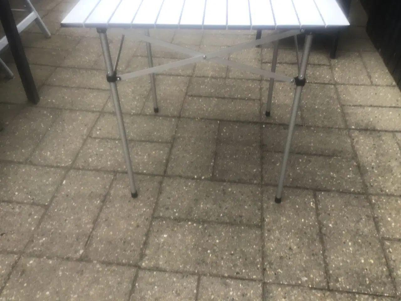Billede 3 - Alu bord
