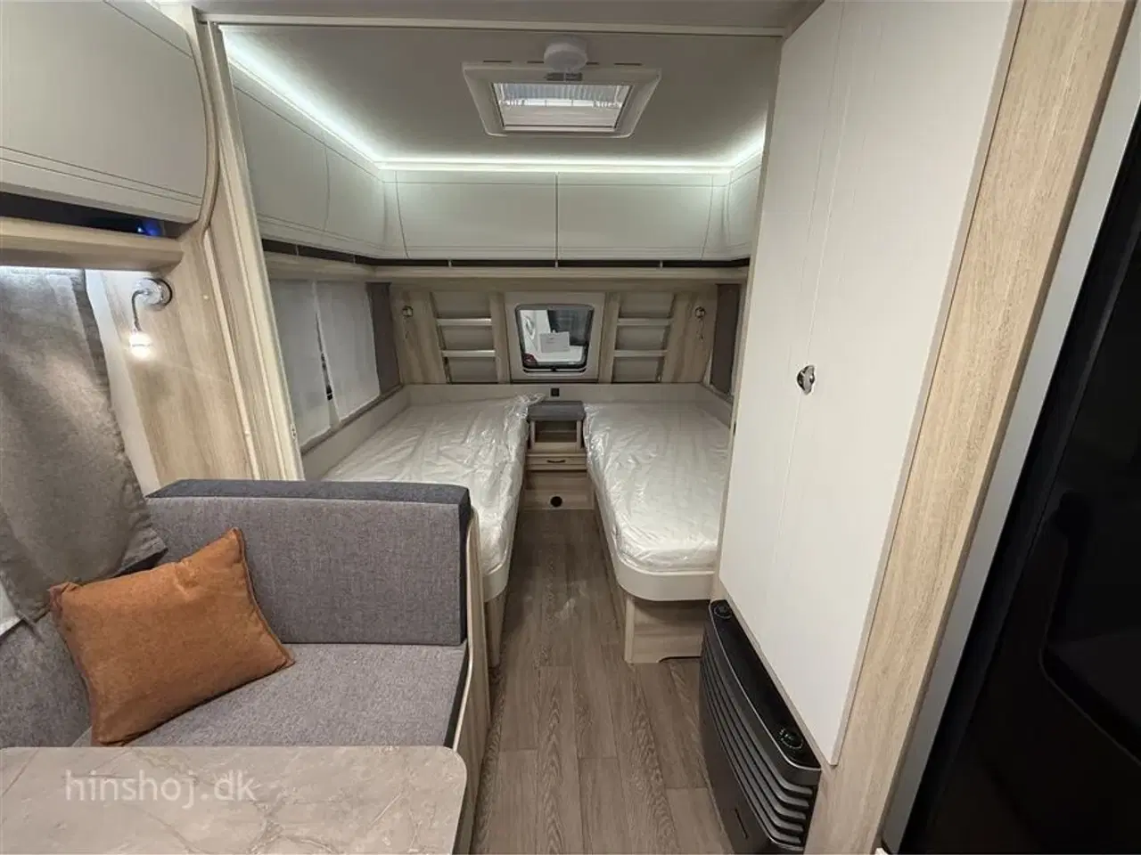 Billede 13 - 2026 - Hobby De Luxe 460 SL   Flot enkeltsengsvogn fra Hinshøj Caravan A/S