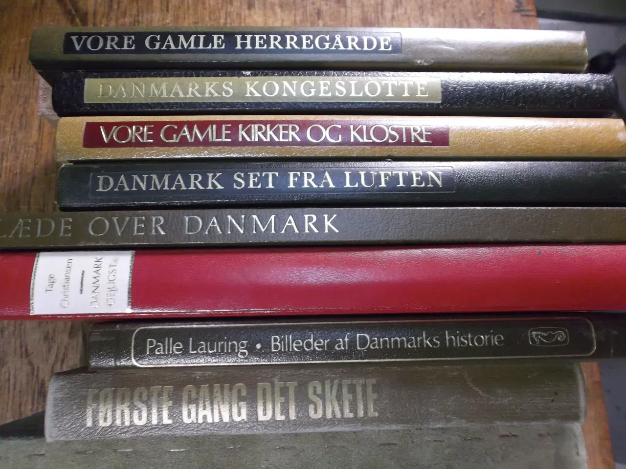 Billede 1 - Danmarks Historien, 9 bøger om Danmark