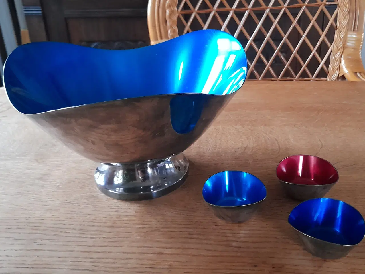 Billede 1 - Sølv skåle med emalje fra 1950'erne.