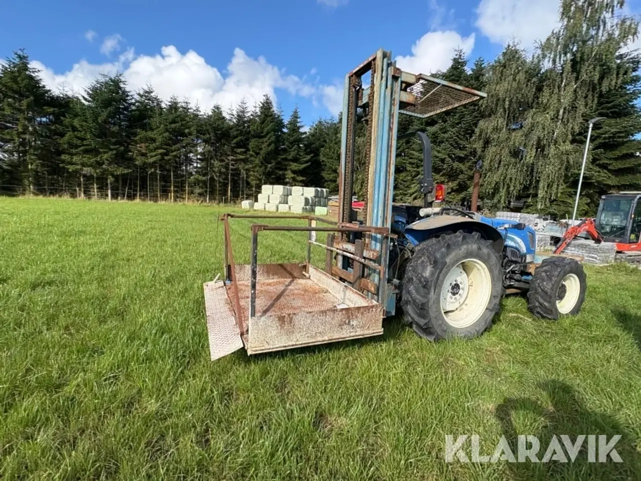 Billede 5 - Traktor New Holland Tn60a med person lift tårn
