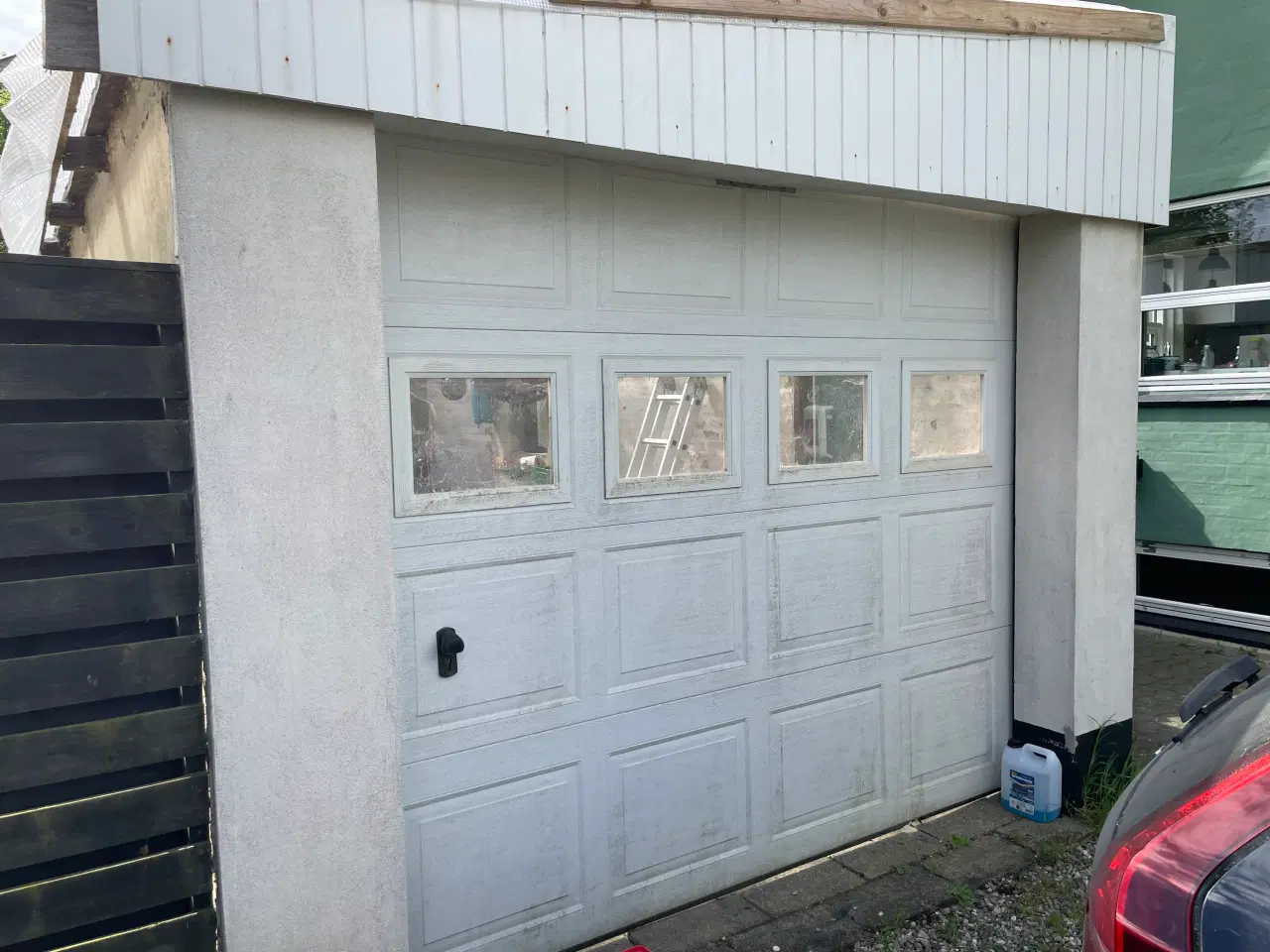Billede 1 - Garageport med motor og Fjernbetjeninger