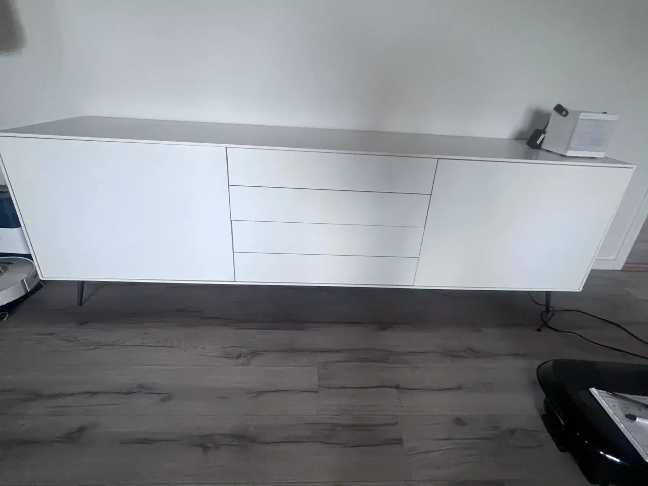 Billede 1 - Skænk fra BoConcept