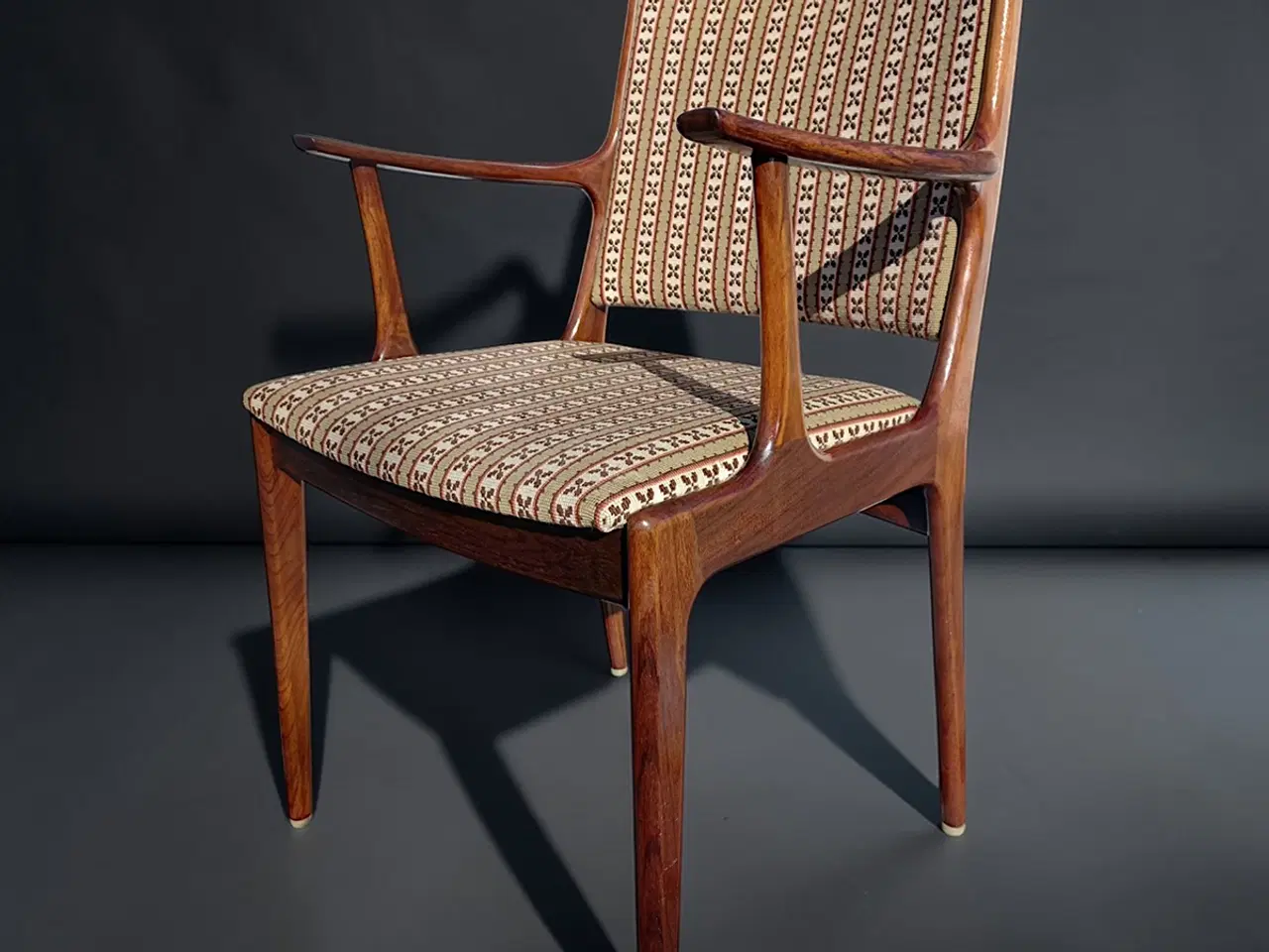 Billede 3 - Johannes Andersen armstole palisander sæt 2